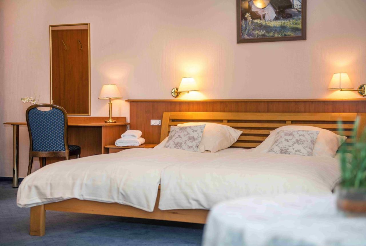 Golfhotel Denzerheide Eitelborn Exterior photo